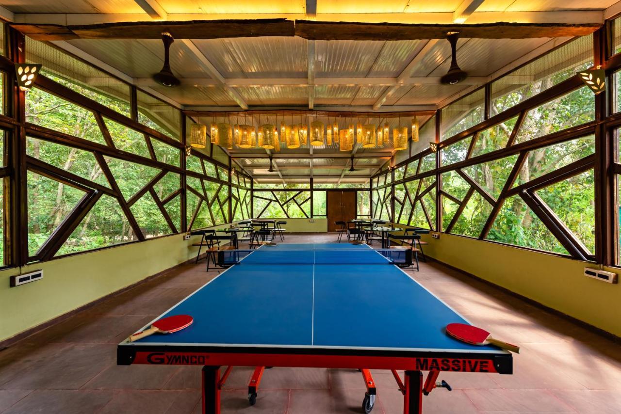 Kanha Jungle Camp ภายนอก รูปภาพ