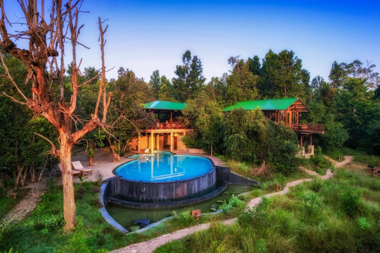 Kanha Jungle Camp ภายนอก รูปภาพ