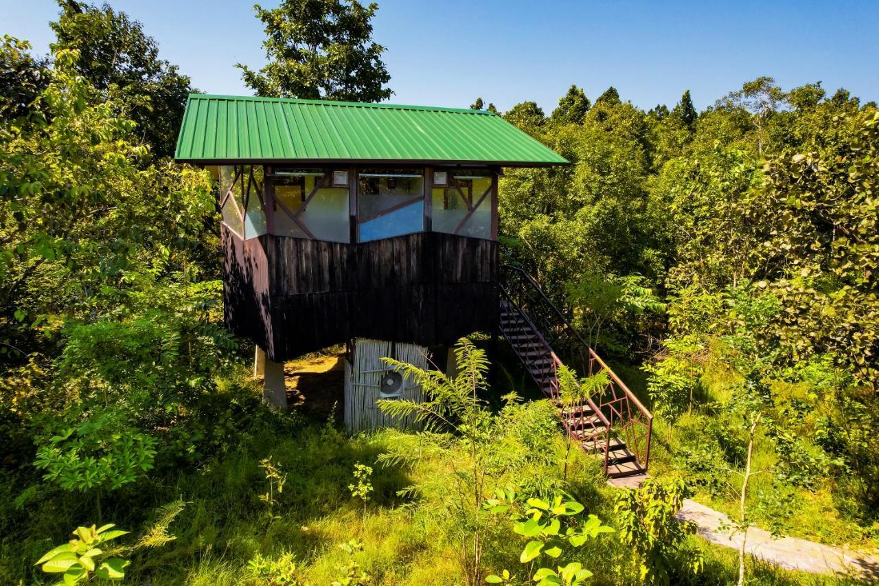 Kanha Jungle Camp ภายนอก รูปภาพ